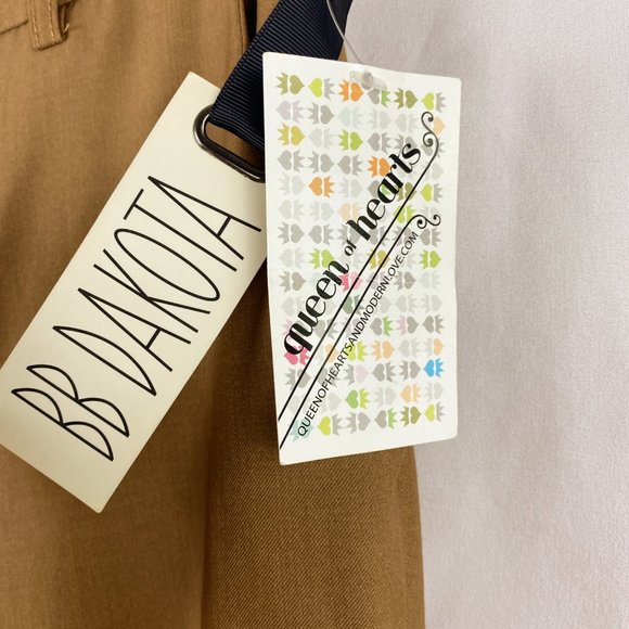 BB Dakota Camel Tan Bootcut Slacks Tall - Picture 3 of 5